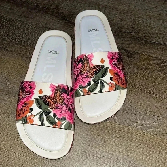 Melissa floral topical beach pool slides sz5 - Picture 2 of 5